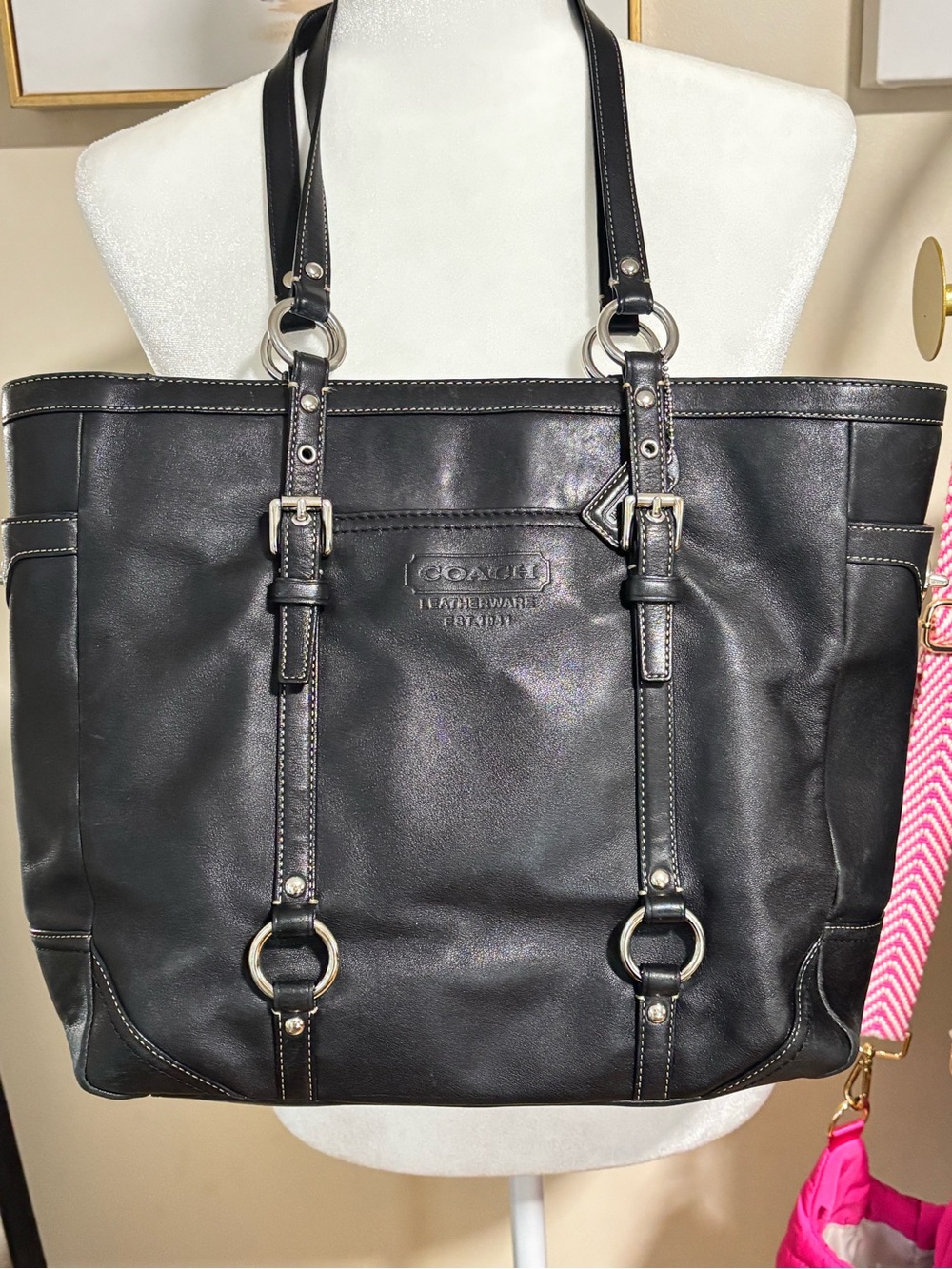 Y2K Coach  Black Leather Buckle-Accent Tote